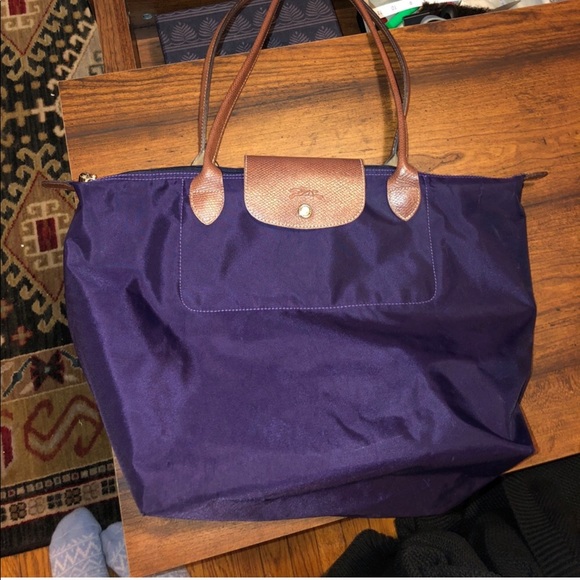 Bilberry Le Pilage Medium Nylon Tote Bilberry Le Pilage Medium Nylon Tote